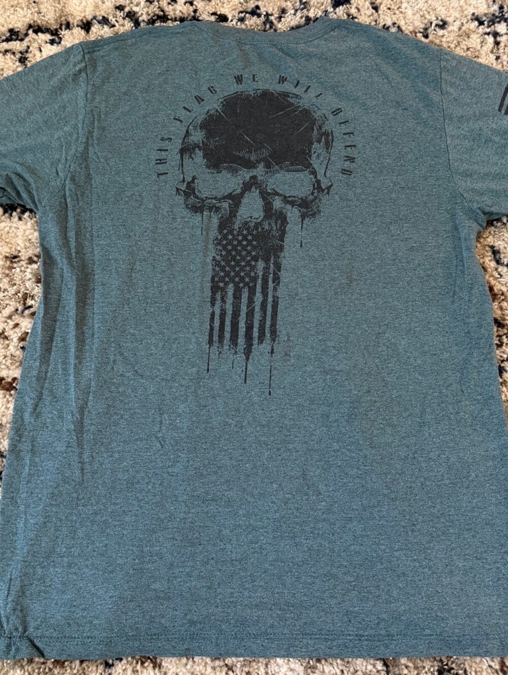 Howitzer This Flag We Will Defend Flag Skull Tee M Gray